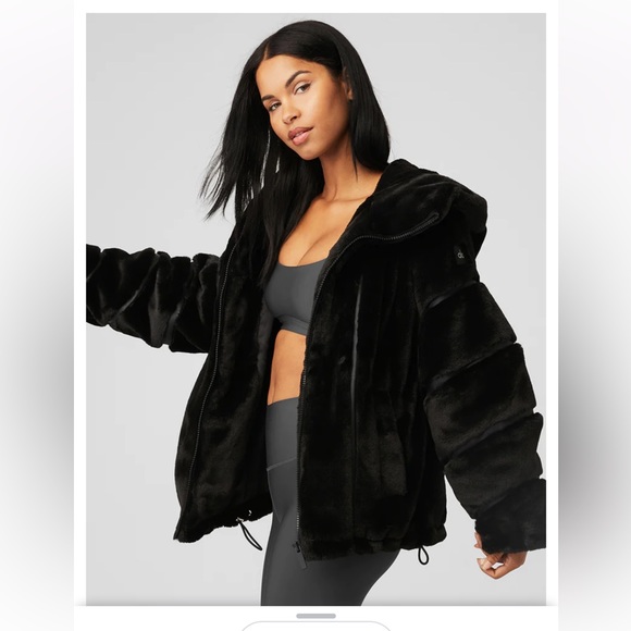 ISO IN SEARCH OF! Alo Knockout Faux Fur Jacket - Picture 1 of 2